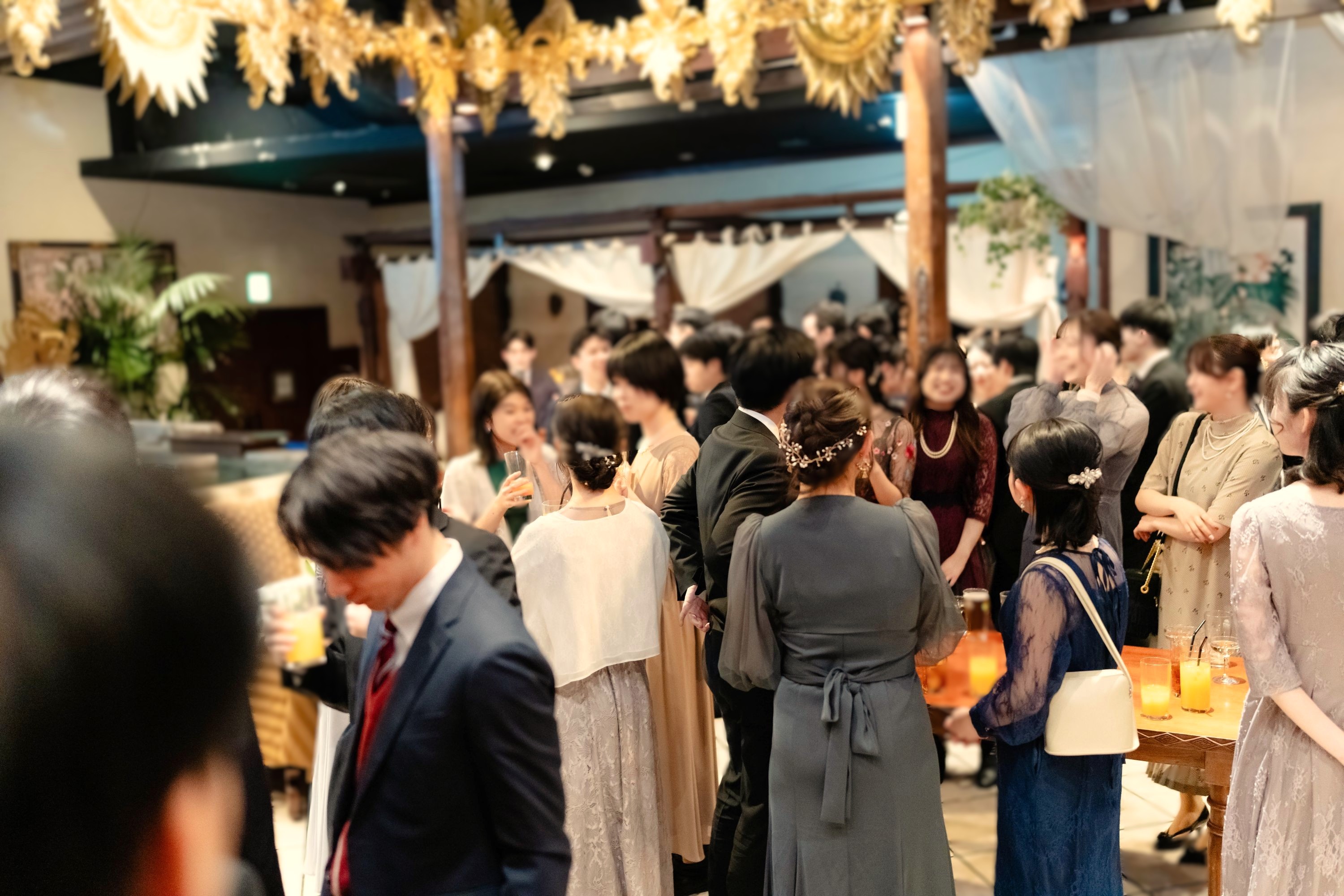 結婚式二次会の入場シーン 結婚式二次会の入場シーン