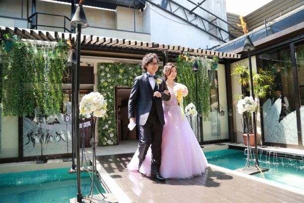 結婚式二次会 入場シーンでの幹事役割は 結婚式二次会1 5次会幹事代行 公式ブログ 結婚式二次会1 5次会 幹事代行 ヴェルニウェディング 結婚式二次会 入場シーンでの幹事役割は 結婚式二次会1 5次会幹事代行 公式ブログ 結婚式二次会1 5次会 幹事代行 ヴェルニウェディング